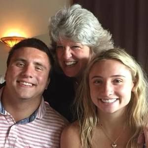 Meet your Posher, Tina